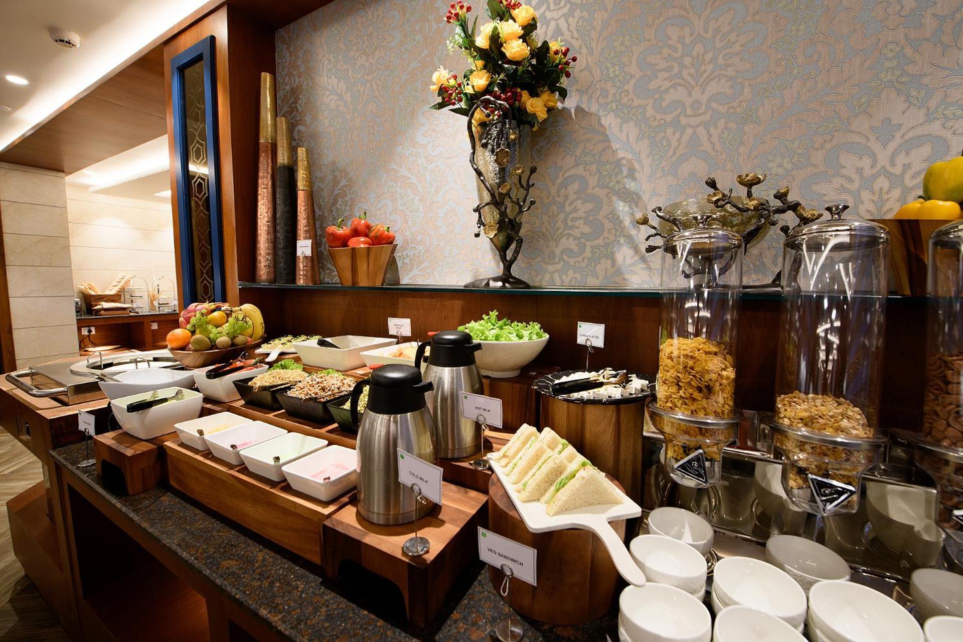 Best Western Plus Revanta Mcleod Ganj ดารัมซาลา ภายนอก รูปภาพ